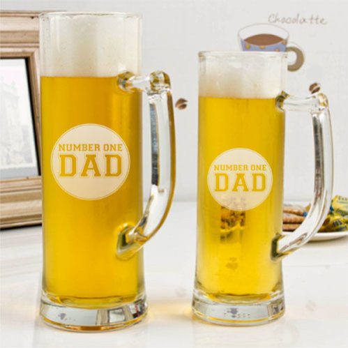 0008771_engraved-worlds-number-1-dad-beer-mug-e1421481618355