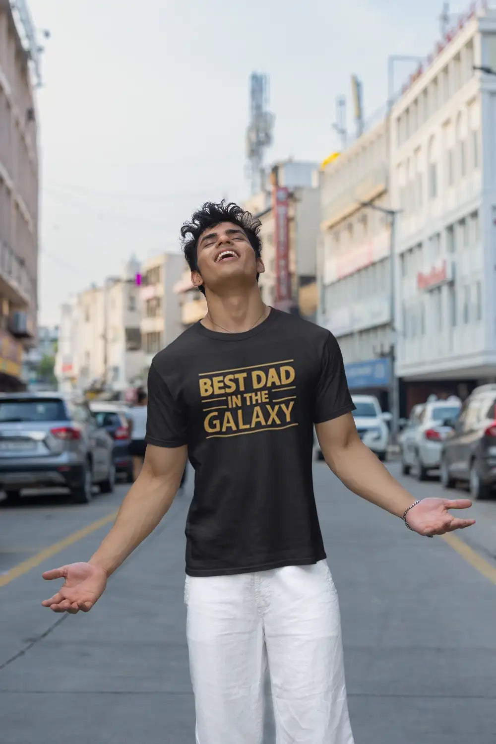 Best Dad in The Galaxy T-Shirt (2)