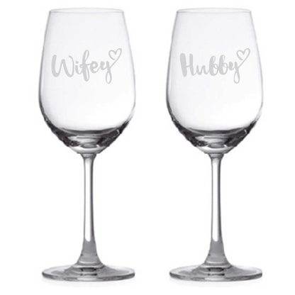 Engraved-Hubby-Wife-Wine-Glasses