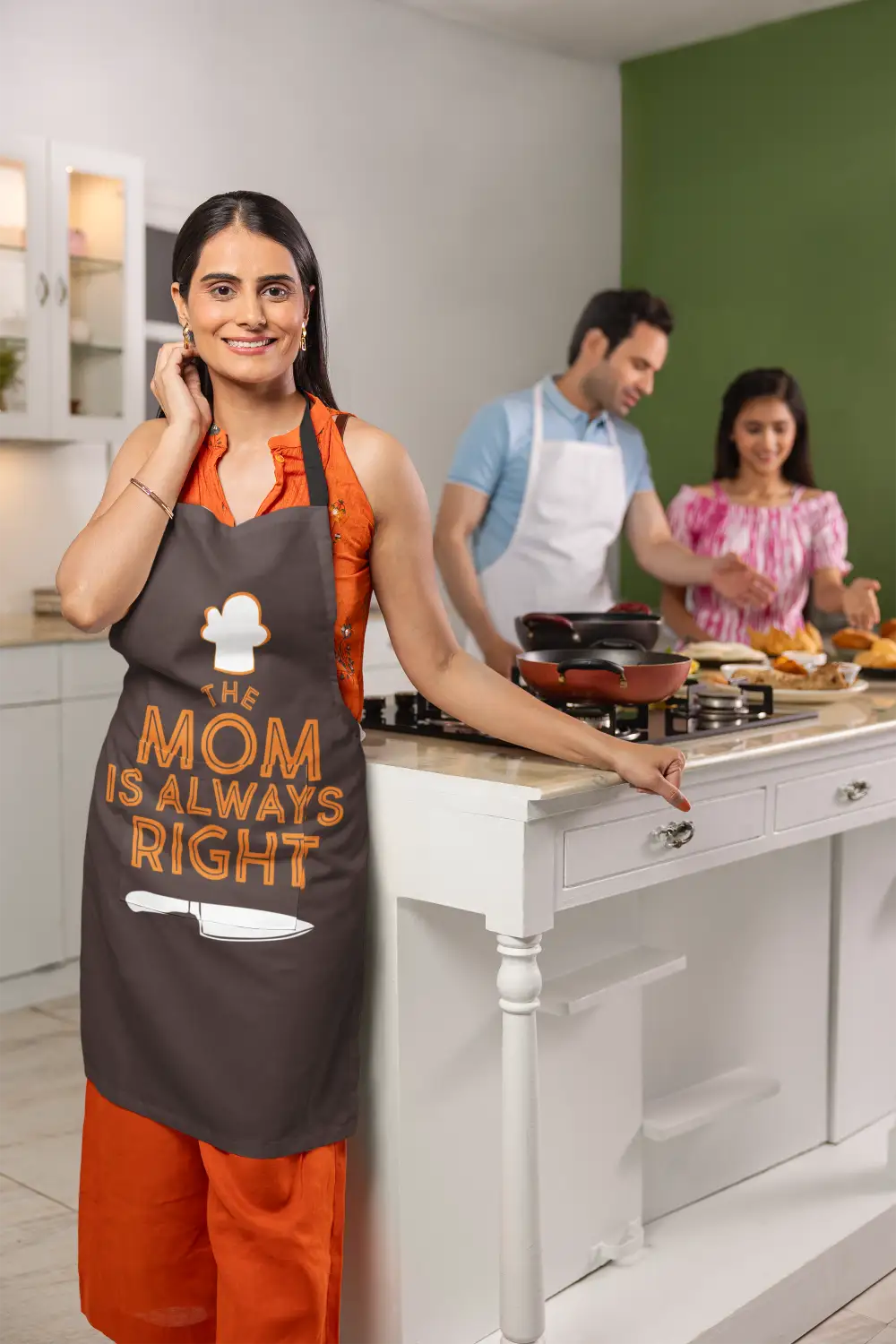 Mom is Always Right Chef Apron With Hat