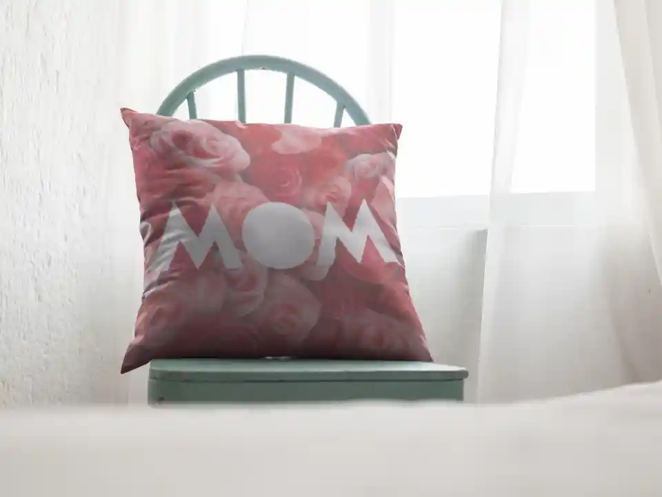 Red Rose Mom Cushion Cover