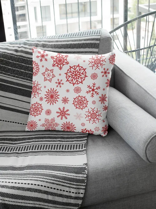 christmas-red-snowflake-cushion-cover-yayacafe