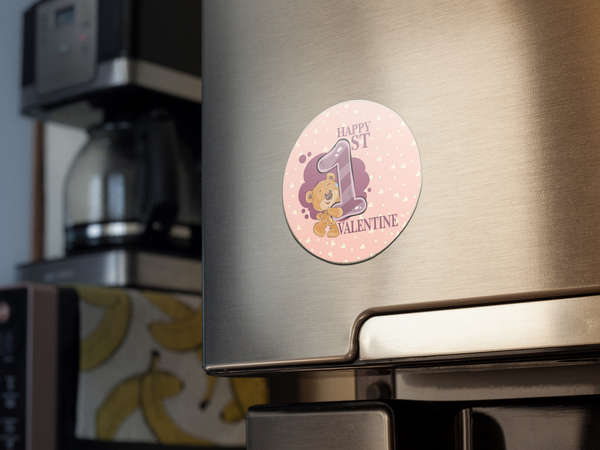 fridge-magnet-mockup-with-a-coffee-machine-and-bananas-print-in-the-back-a14789