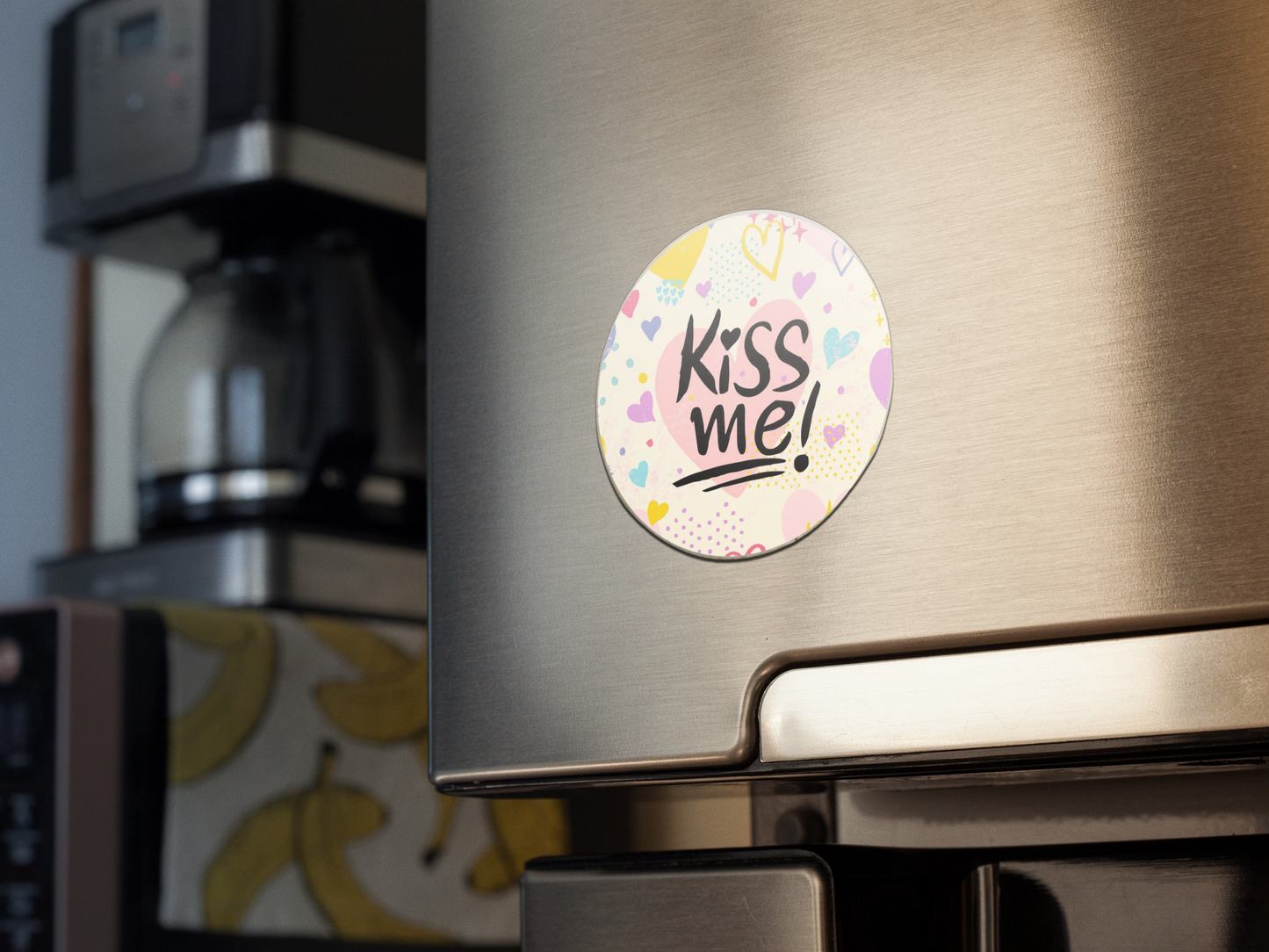 fridge-magnet-mockup-with-a-coffee-machine-and-bananas-print-in-the-back-a14789