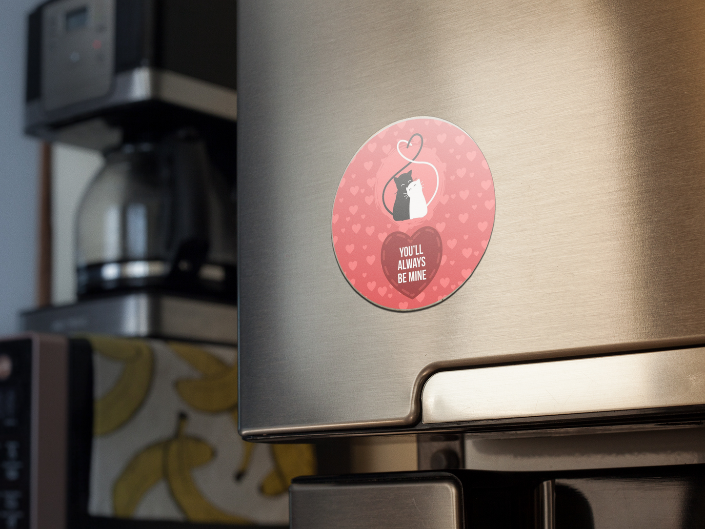 fridge-magnet-mockup-with-a-coffee-machine-and-bananas-print-in-the-back-a14789