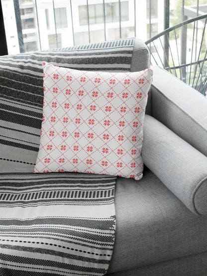 hand-made-design-christmas-cushion-cover-theyayacafe