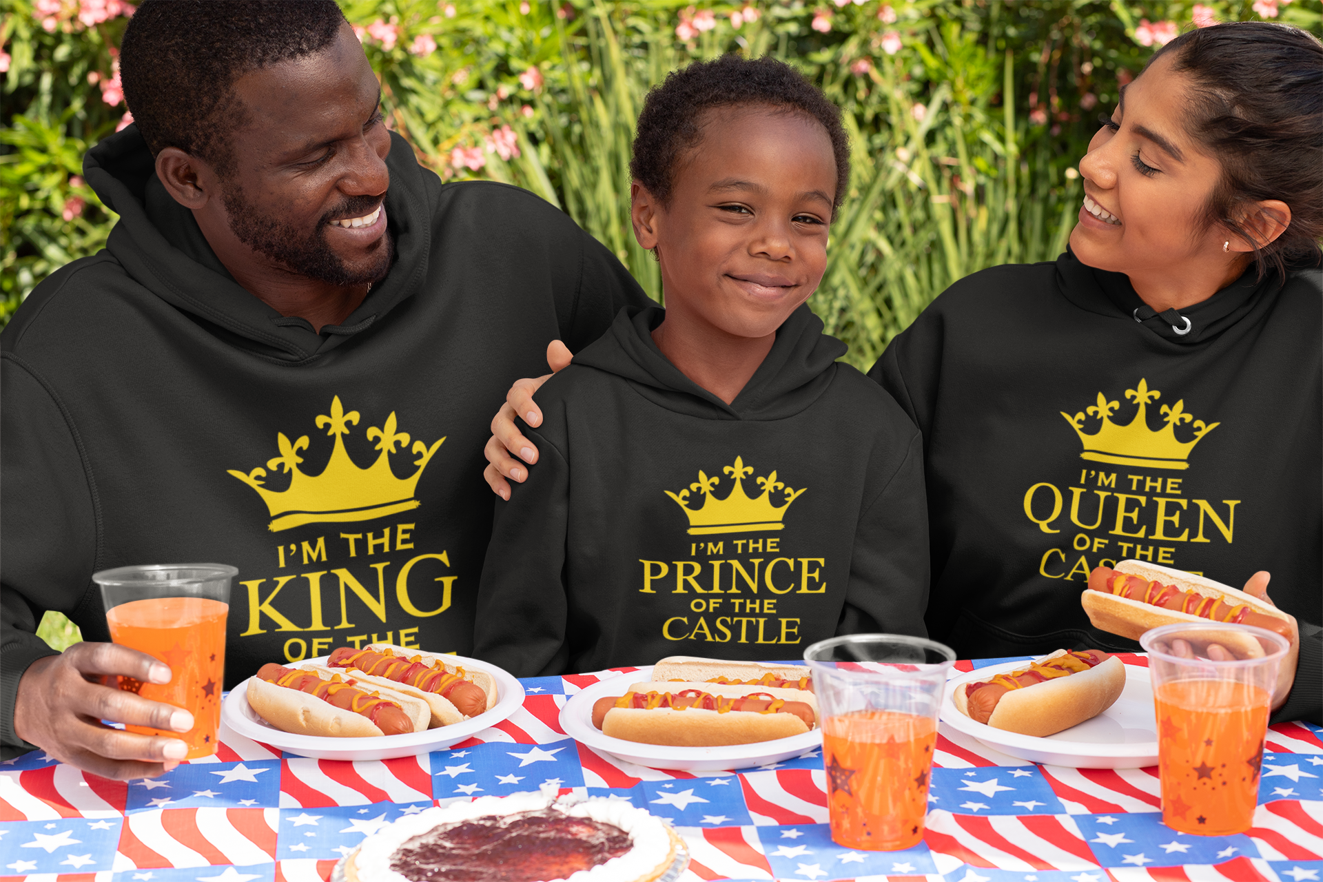 hoodie-mockup-of-a-family-enjoying-a-4th-of-july-party-33021 (2)