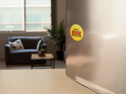 magnet-template-on-a-fridge-in-the-living-room-a14788