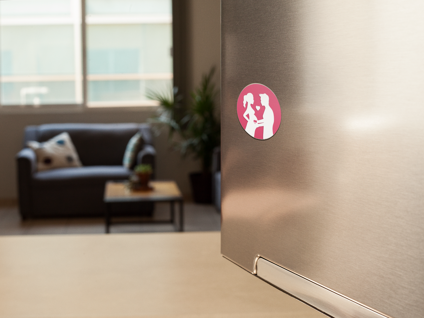 magnet-template-on-a-fridge-in-the-living-room-a14788
