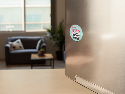 magnet-template-on-a-fridge-in-the-living-room-a14788