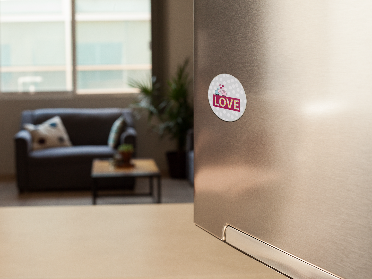 magnet-template-on-a-fridge-in-the-living-room-a14788