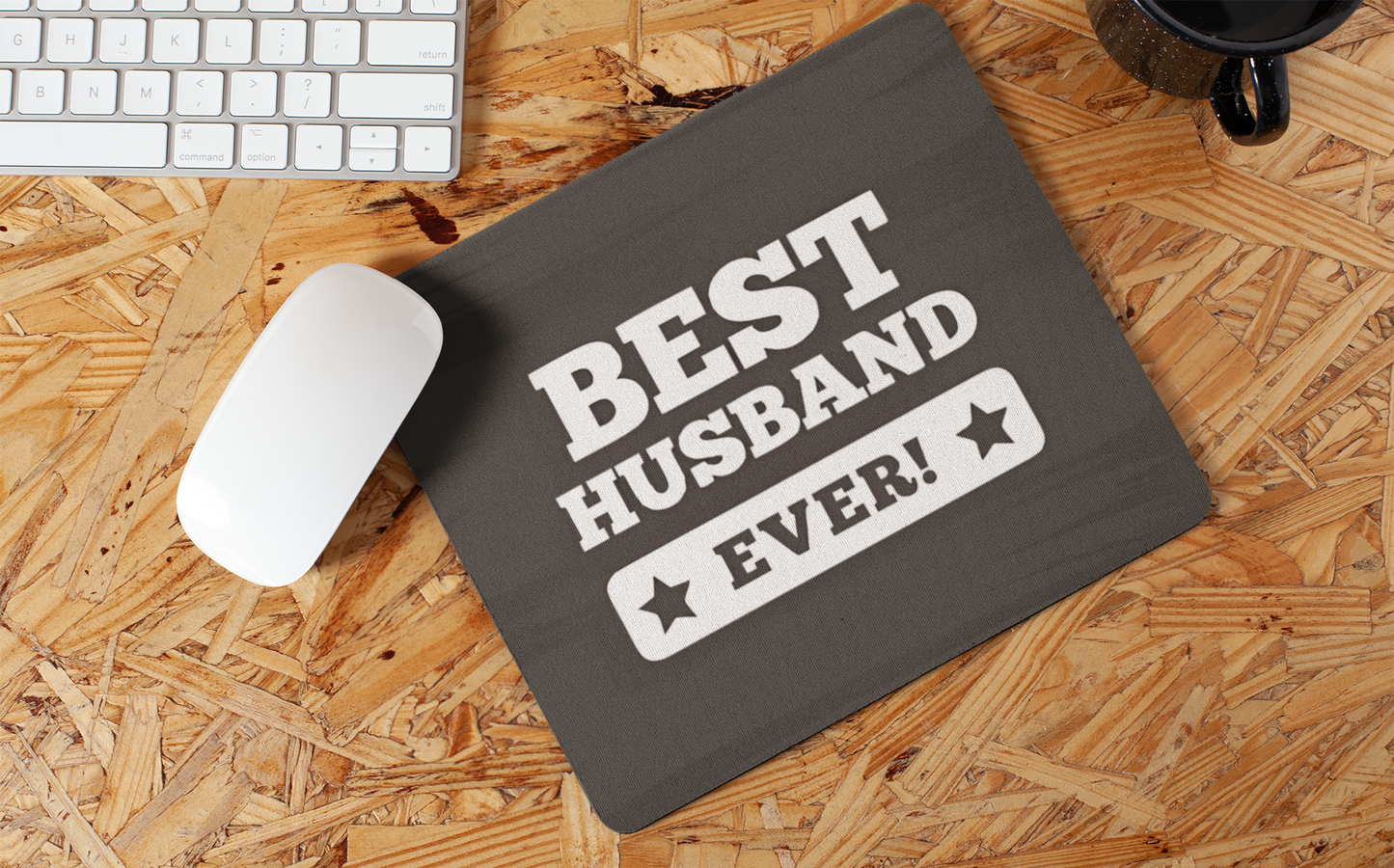 mousepad-mockup-lying-on-a-wooden-surface-27563