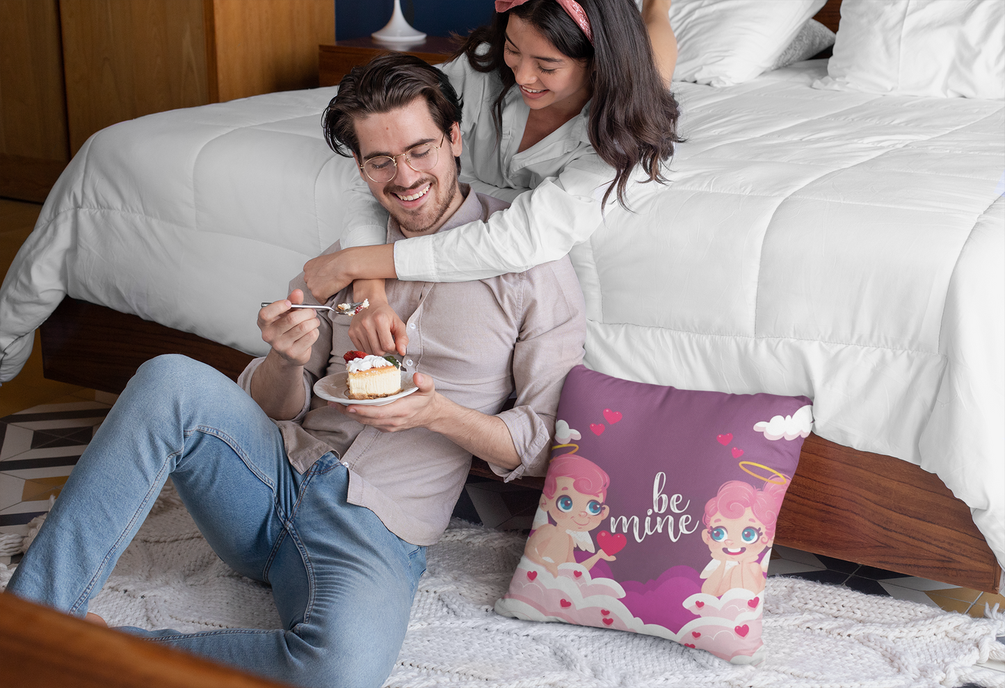 pillow-mockup-of-a-couple-eating-a-pie-in-the-bedroom-29018