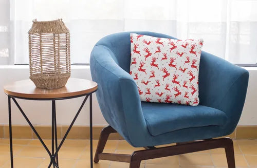 red-deer-christmas-pattern-cushion-cover-yayacafe