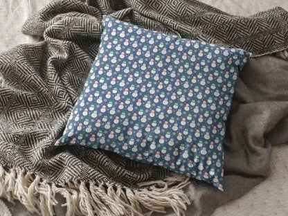 snow-man-cushion-theyayacafe