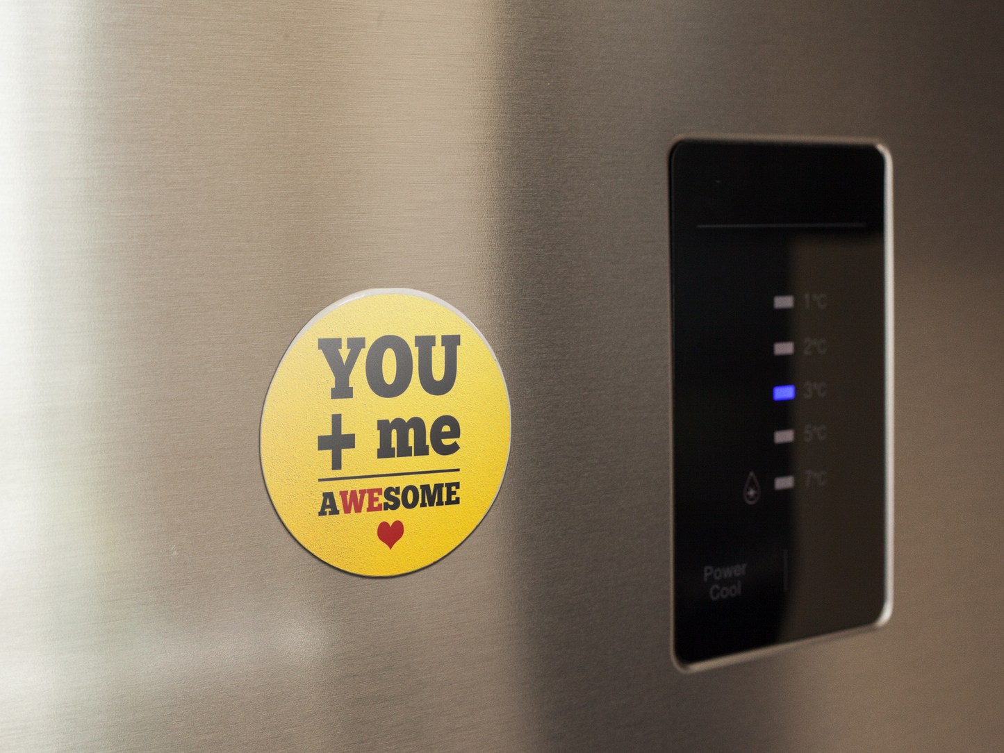 template-of-a-magnet-on-a-fridge-door-a14791 (1)