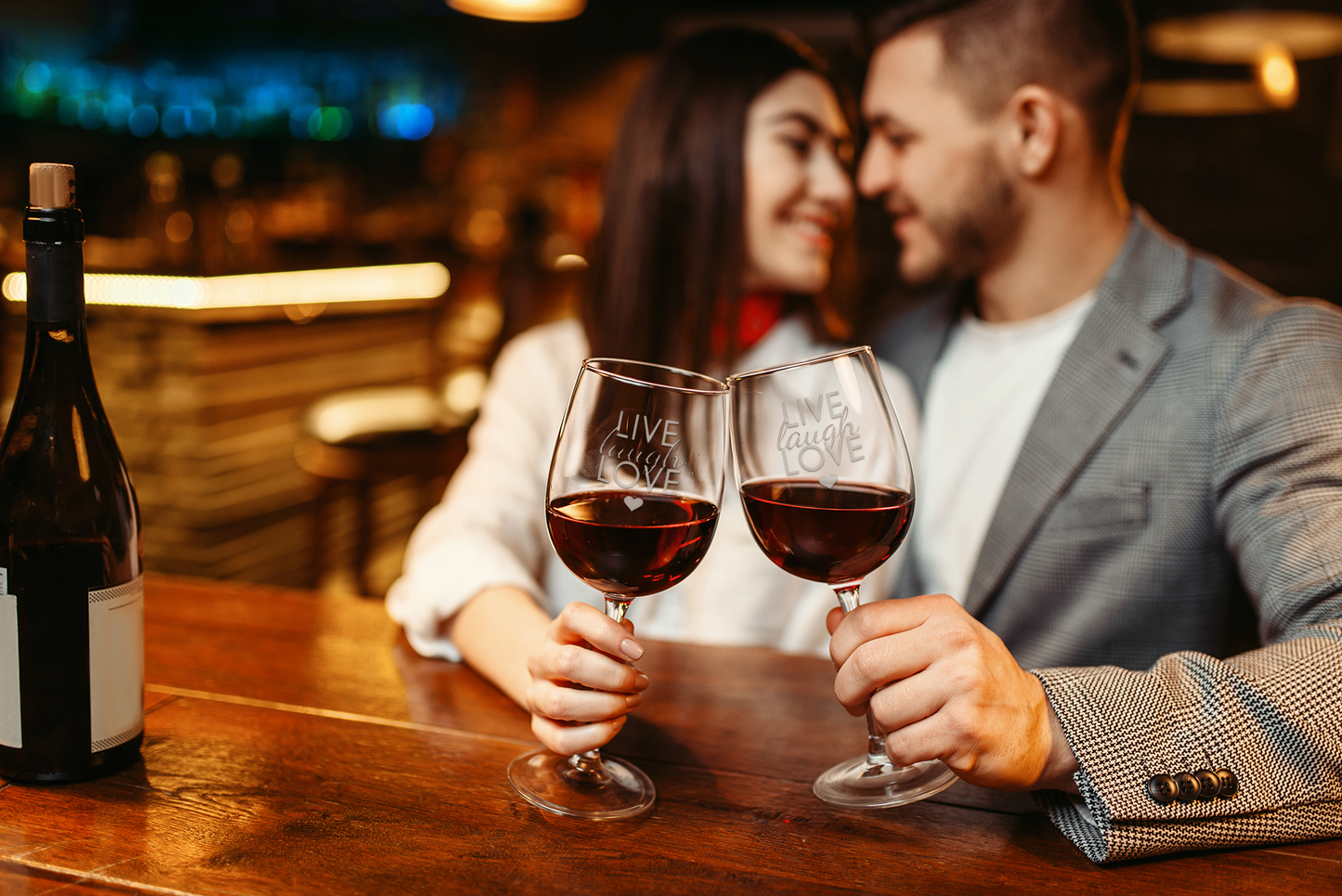 wine-glass-mockup-of-a-romantic-couple-at-a-restaurant-36469-r-el2
