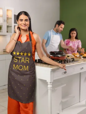 5 Star Mom Apron with Chef hat