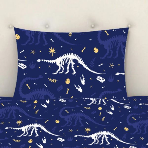 Cute Dinosaur with Unicorn Printed Velvet King Size Double Bedsheet with 2 Pillow Covers