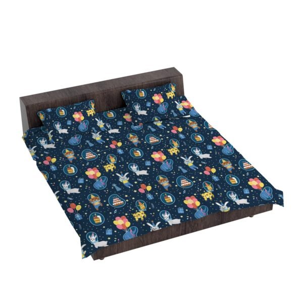 Kids bedsheet Velvet Printed Velvet King Size Double Bedsheet with 2 Pillow Covers - Cute Animals in Space