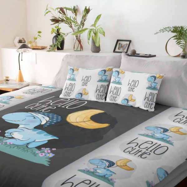 Hello Cutie Dinosaur Printed Velvet King Size Double Bedsheet with 2 Pillow Covers