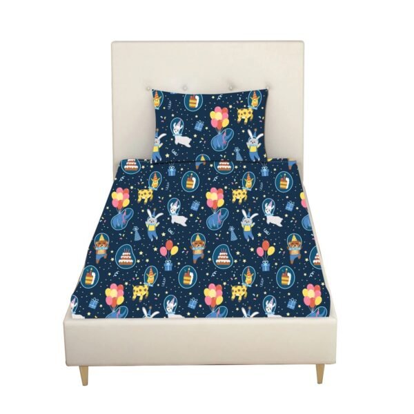 Kids bedsheet Velvet Printed Velvet King Size Double Bedsheet with 2 Pillow Covers - Cute Animals in Space