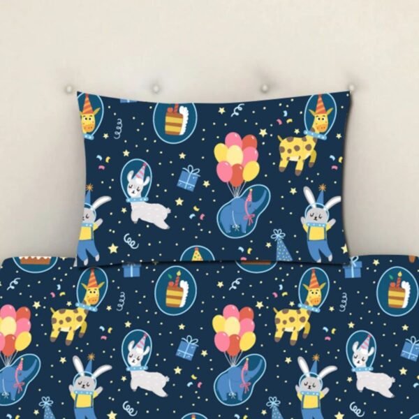 Kids bedsheet Velvet Printed Velvet King Size Double Bedsheet with 2 Pillow Covers - Cute Animals in Space