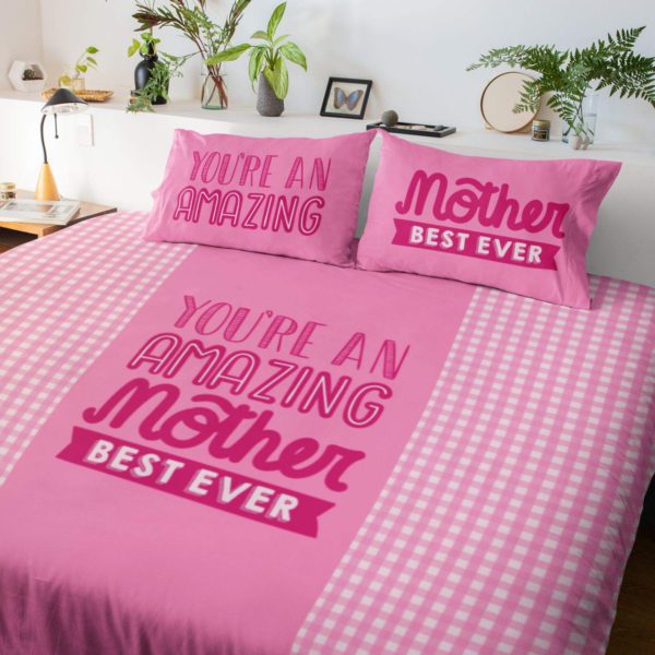 Amazing Mom Ever Printed Double Bedsheet