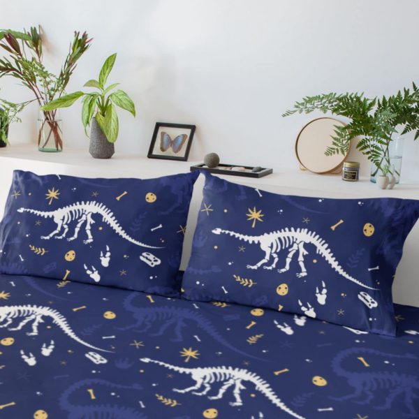 Cute Dinosaur Blue Green Dino Printed Velvet King Size Double Bedsheet with 2 Pillow Covers