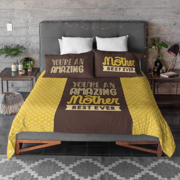 Amazing Mom Ever Printed Double Bedsheet