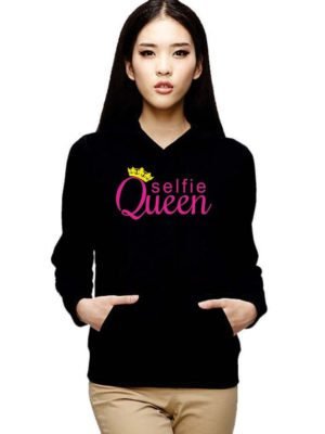 TheYaYaCafe Yaya Cafe� Birthday Gifts for Sister, Selfie Queen Printed Women's Hoodie,Gifts for Sister