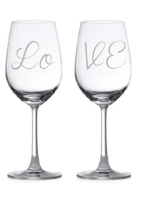 Love-Couple-Wine-Glasses